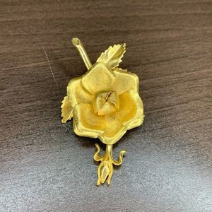 Brooche Rose Gold Pin